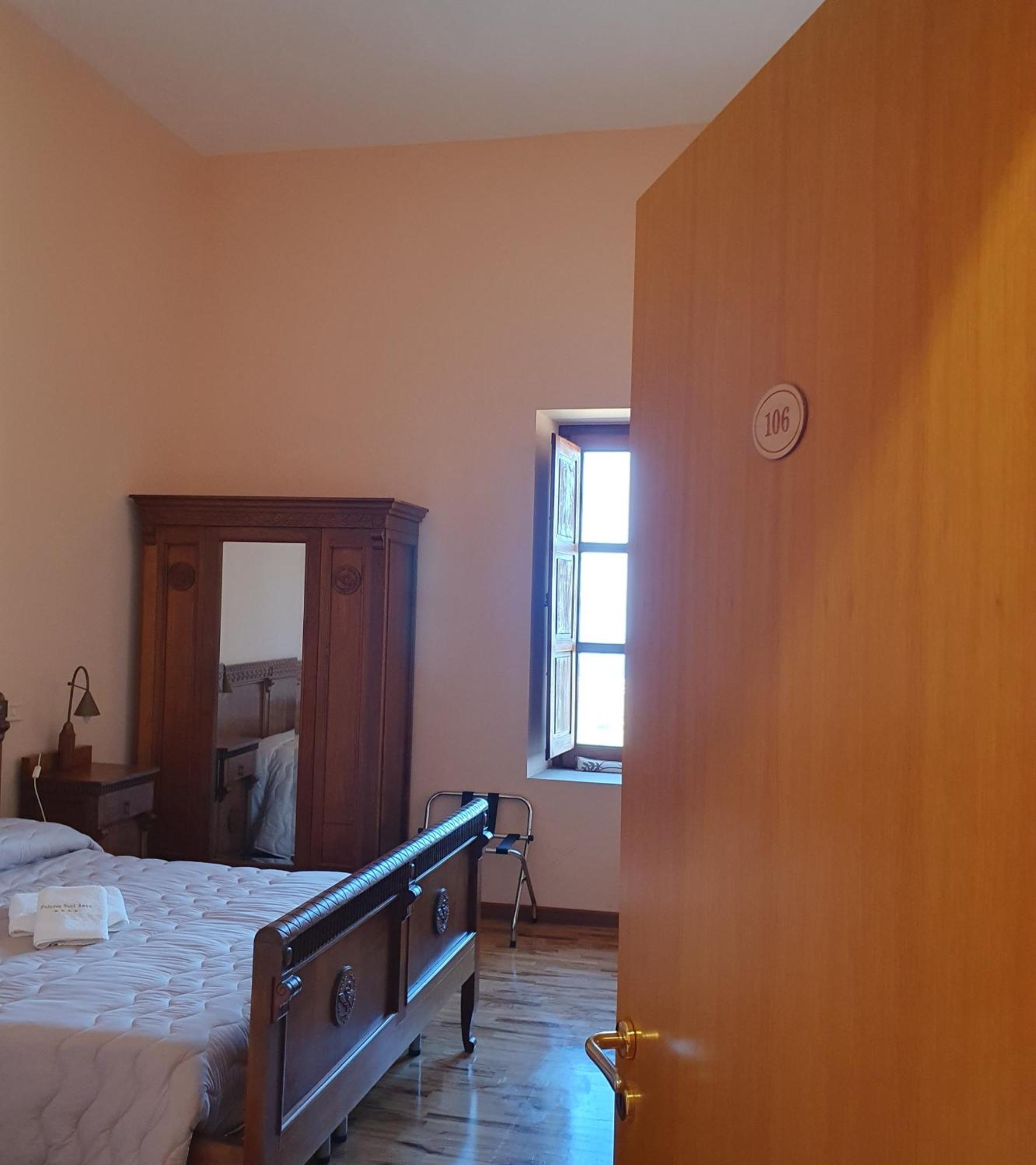 Hotel Palazzo Sant'Anna Gerace Exteriér fotografie