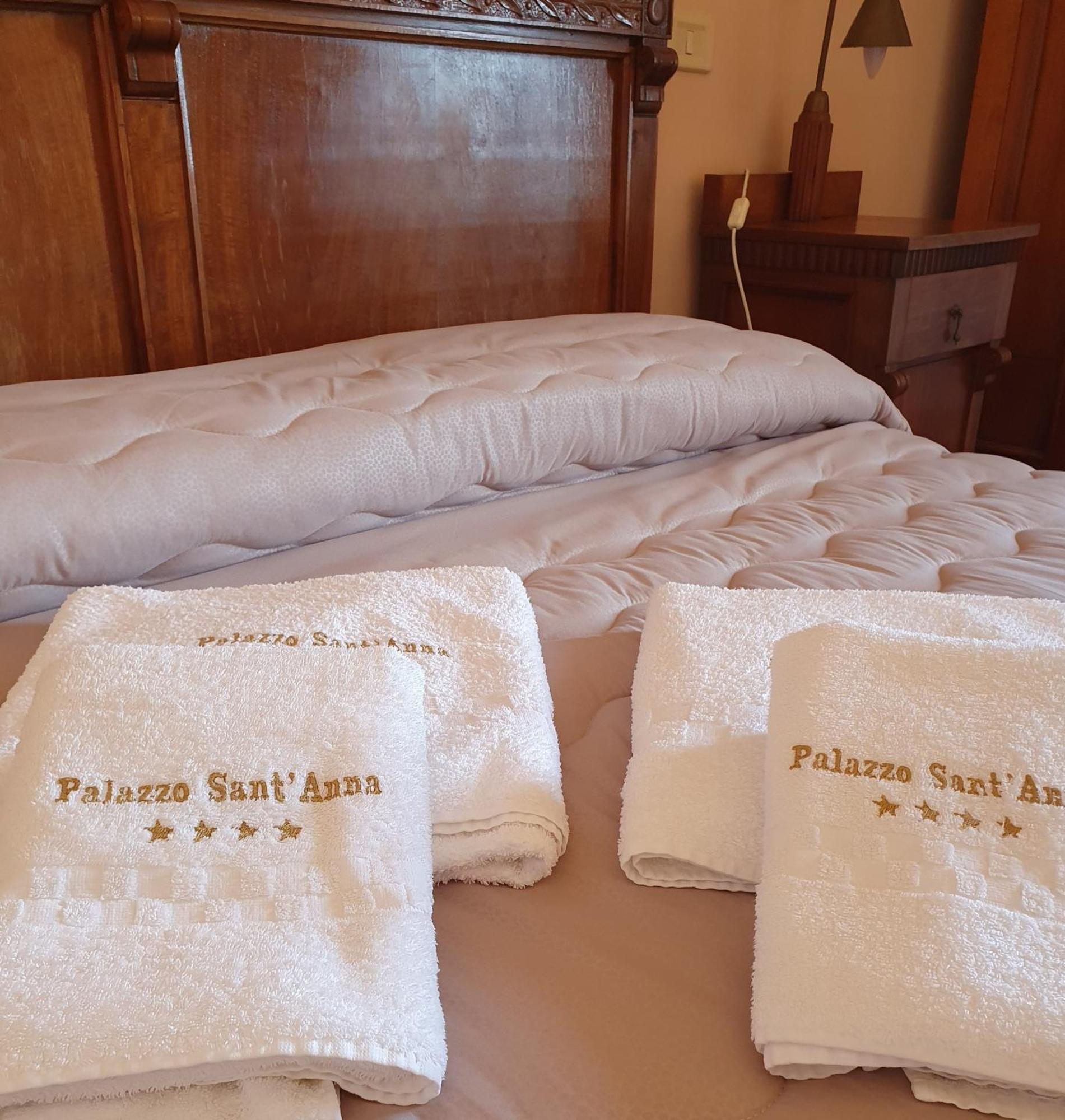 Hotel Palazzo Sant'Anna Gerace Exteriér fotografie